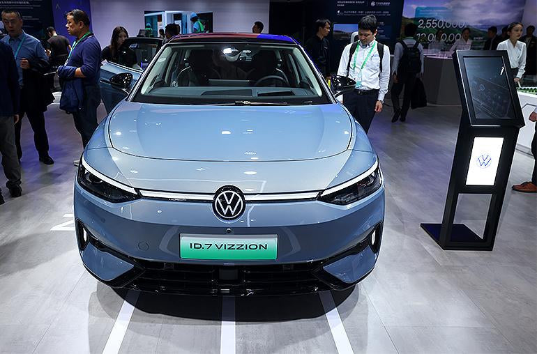 Volkswagen ID.7 S vs ID.7 VIZZION Which One to Buy