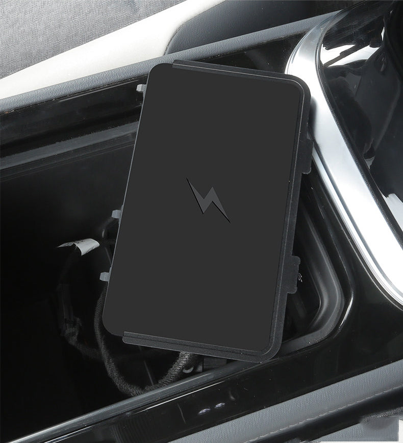 VW ID.3 ID.4 ID.6 Wireless Car Charger Phone Mount