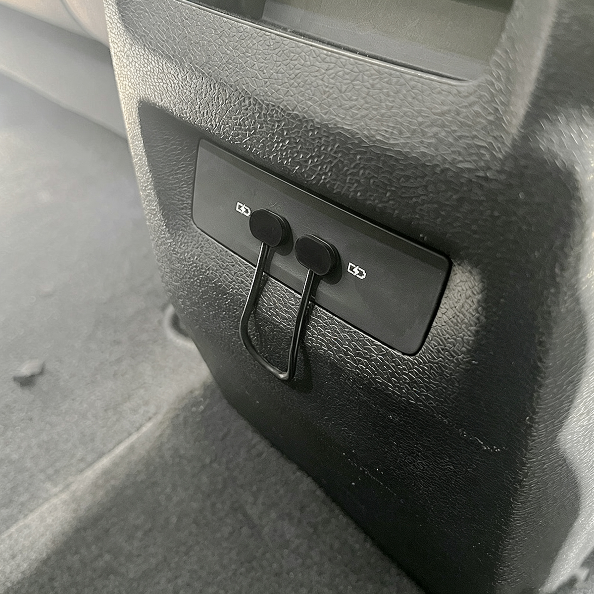 Waterproof Silicone Type C Port Cover for Volkswagen ID.3