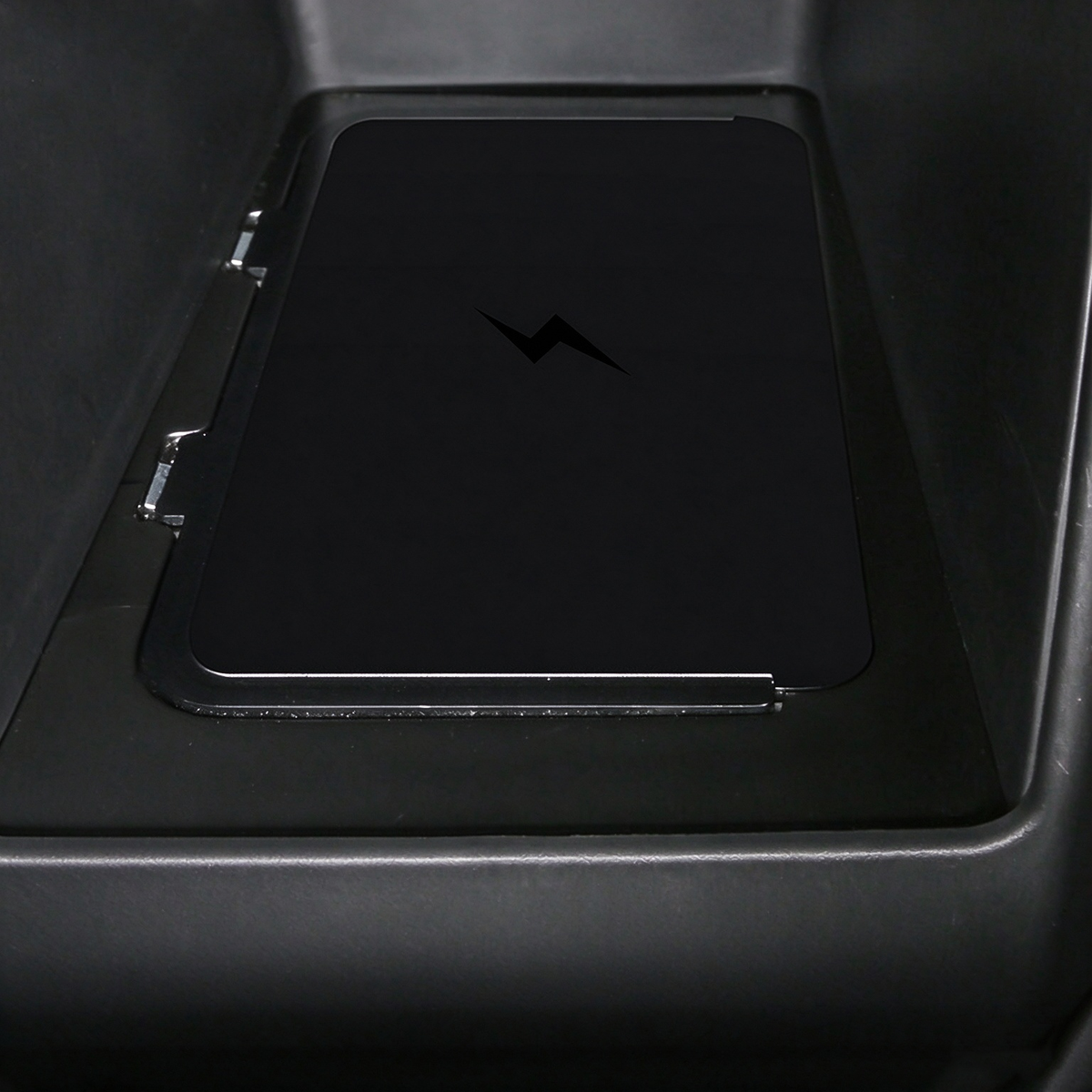 VW ID.3 ID.4 ID.6 Wireless Car Charger Phone Mount