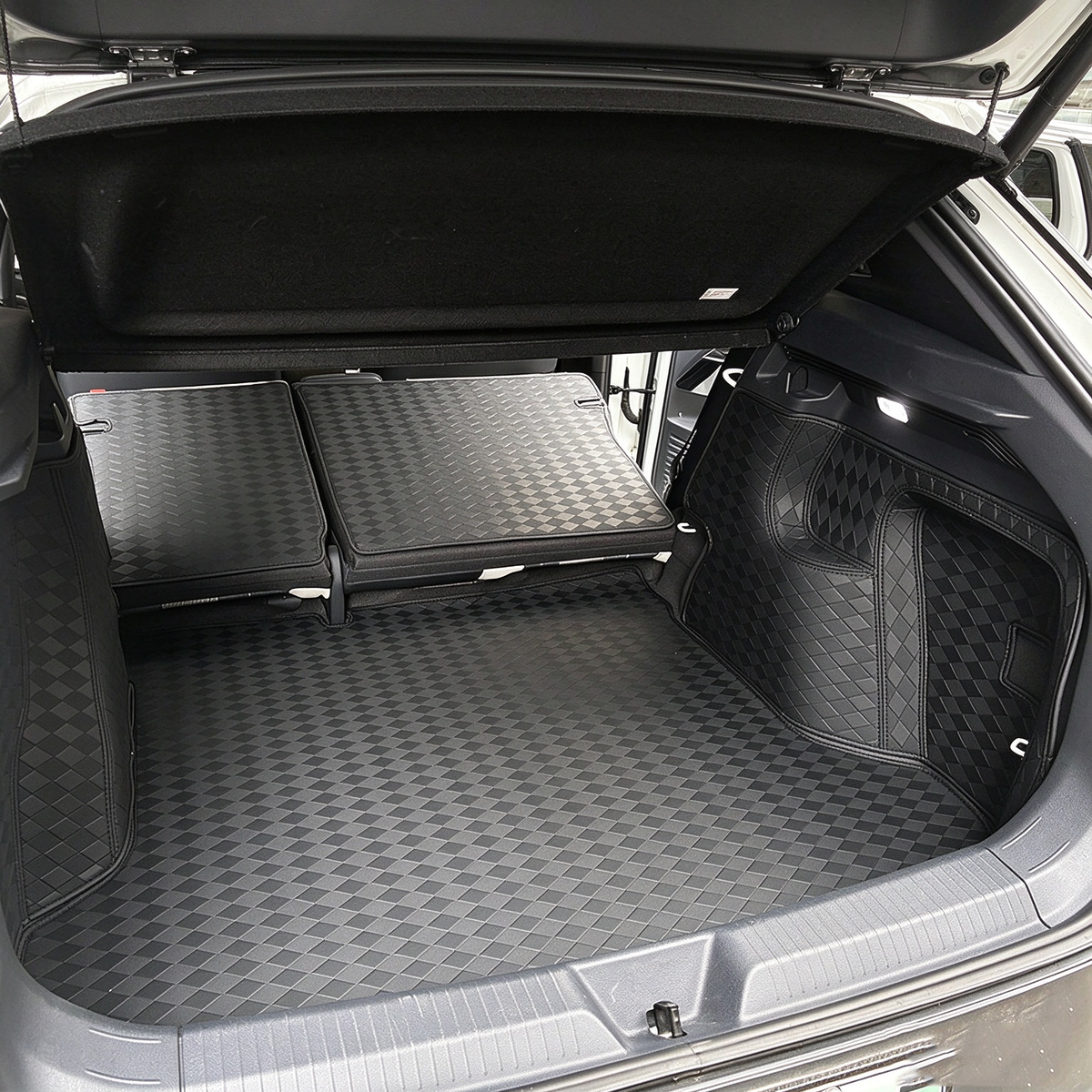 VW ID.4 CROZZ ID.4 X Trunk Mat Full Coverage Cargo Liner